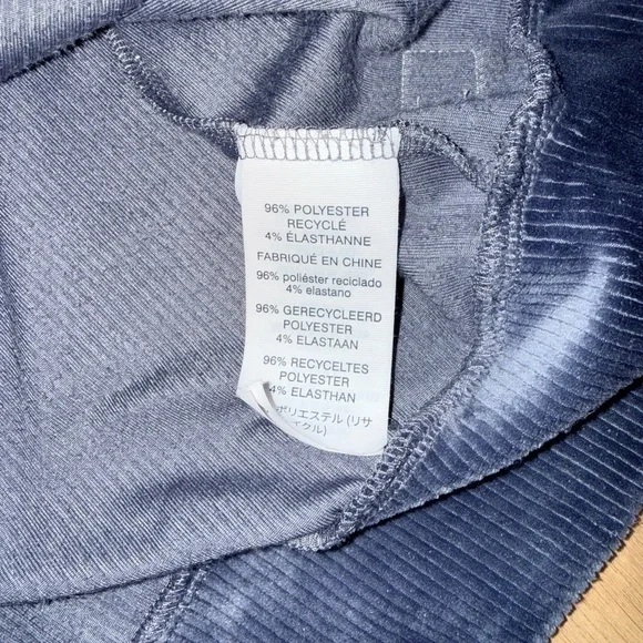 Vuori Light Blue Velour Tracksuit Set - Medium - Picture 13 of 14